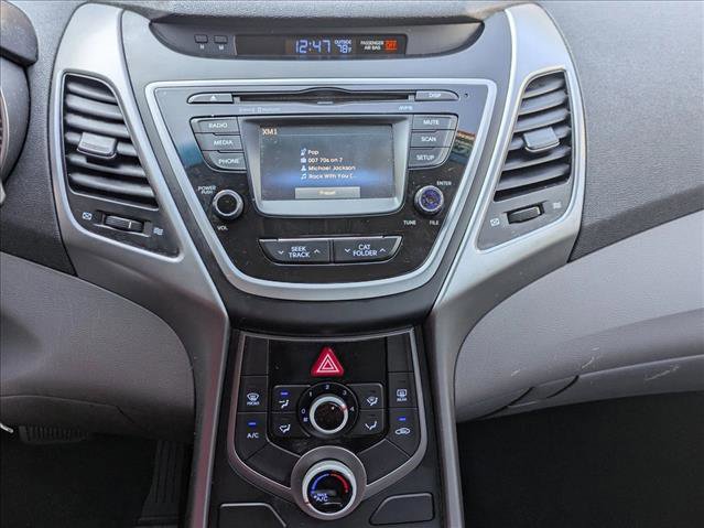 Used 2016 Hyundai Elantra SE w/ Option Group 02 image 12