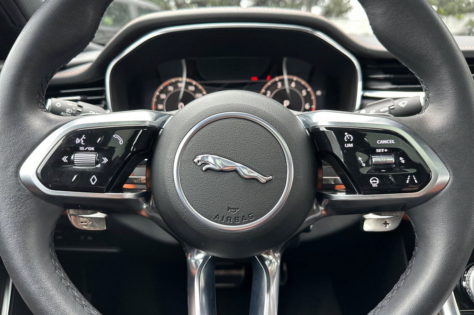 Used 2024 Jaguar XF R-Dynamic SE image 16