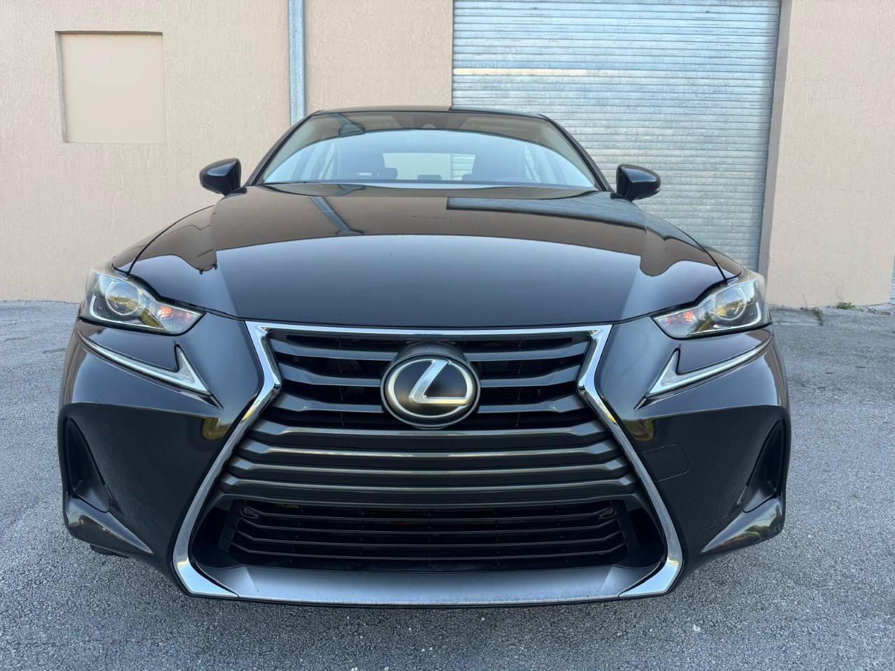 Used 2017 Lexus IS 200t w/ Premium Package RWD image 12