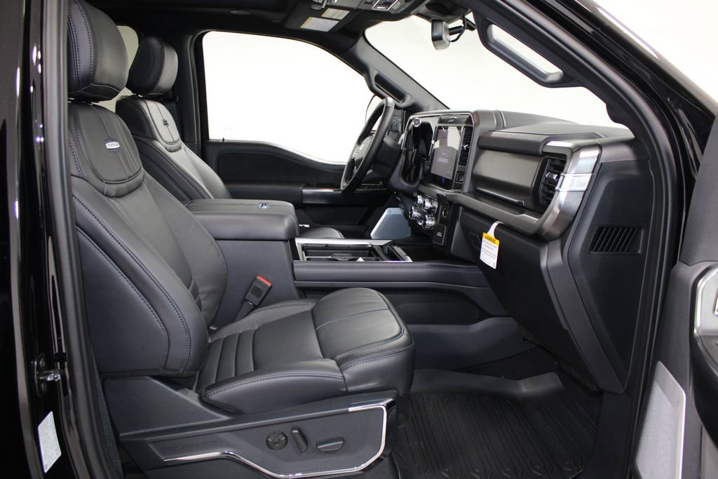 New 2026 Ford F250 Platinum image 32