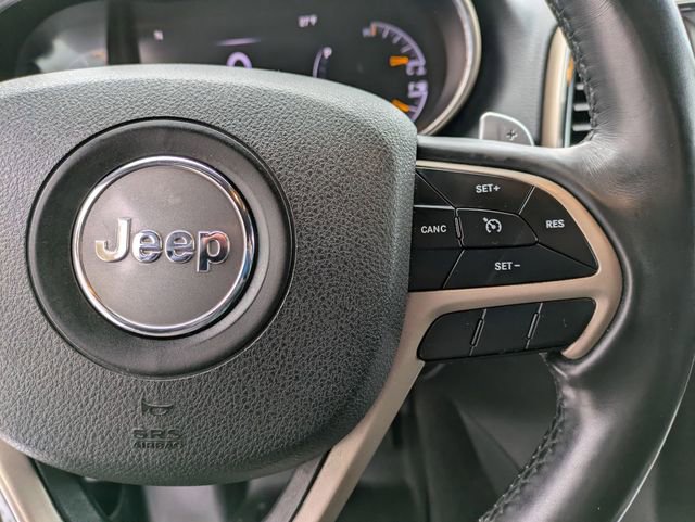 Certified 2017 Jeep Grand Cherokee Laredo image 16