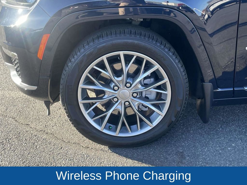 Used 2024 Jeep Grand Cherokee L Summit w/ Rear Seat Video Group I image 12