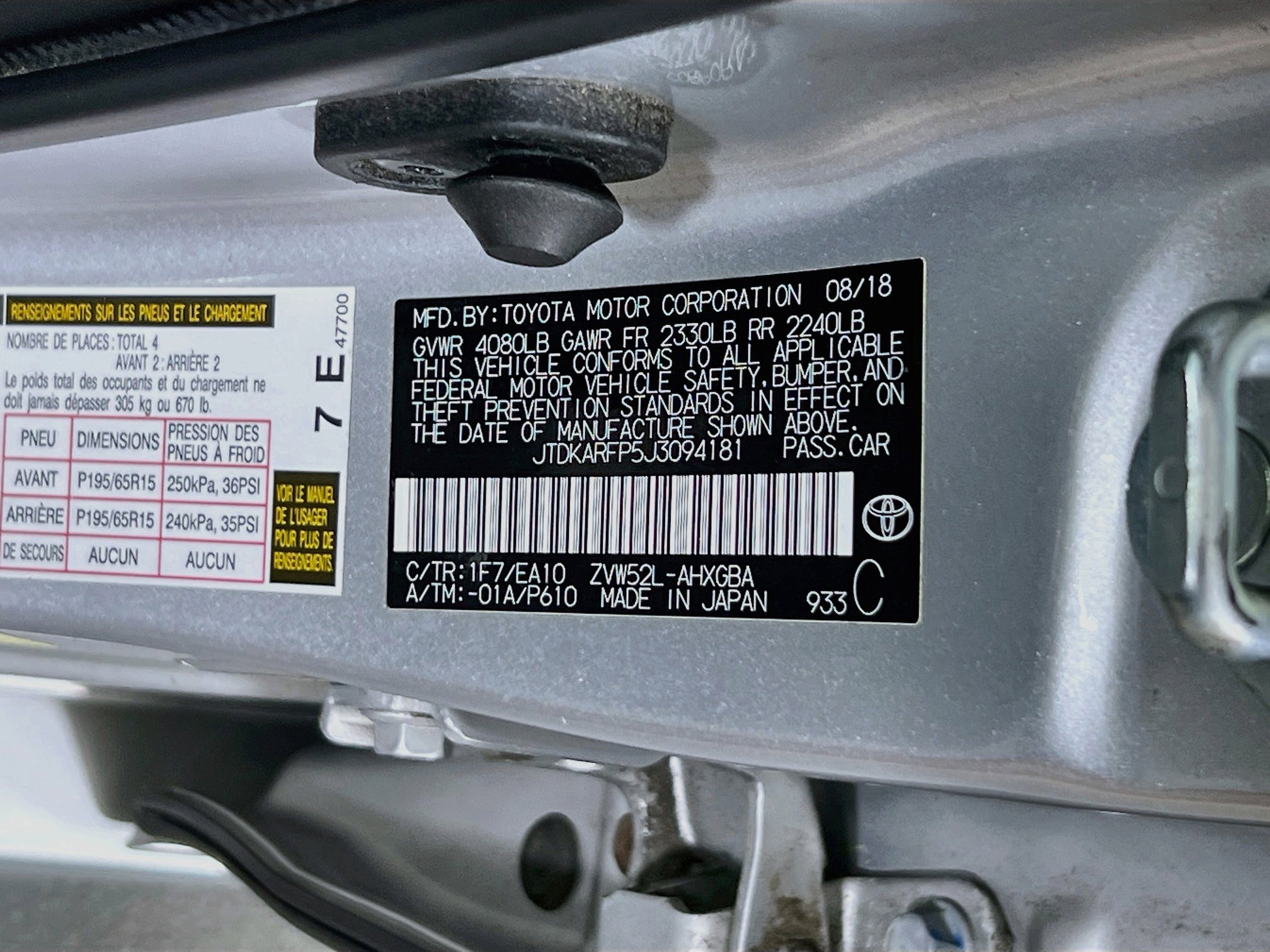 Used 2018 Toyota Prius Prime Premium FWD image 31