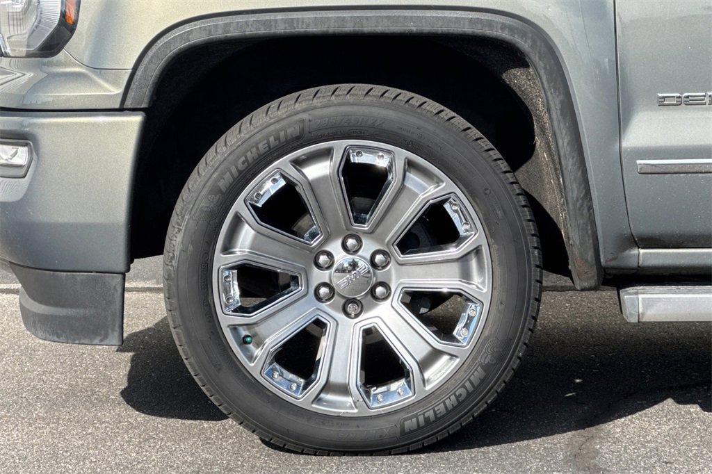 Used 2018 GMC Sierra 1500 Denali w/ Denali Ultimate Package image 27