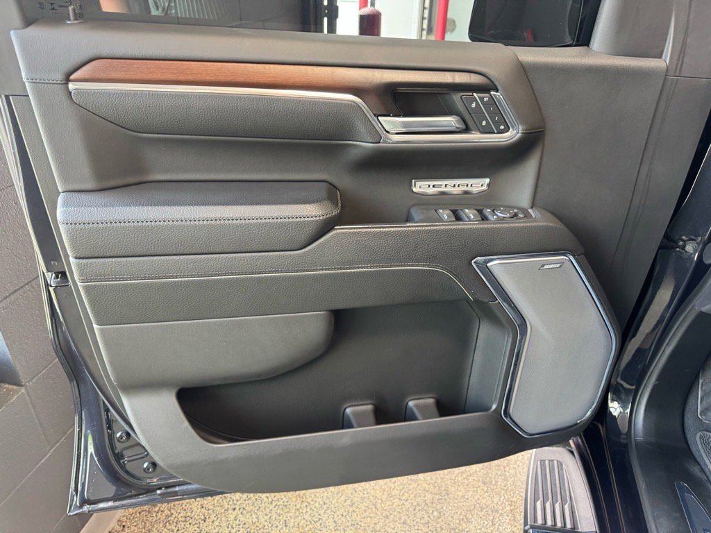 Used 2024 GMC Sierra 1500 Denali w/ Technology Package image 19