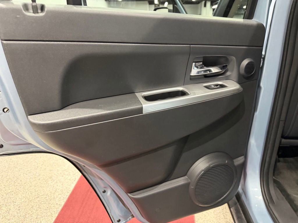 Used 2012 Jeep Liberty Arctic AWD/4WD image 21
