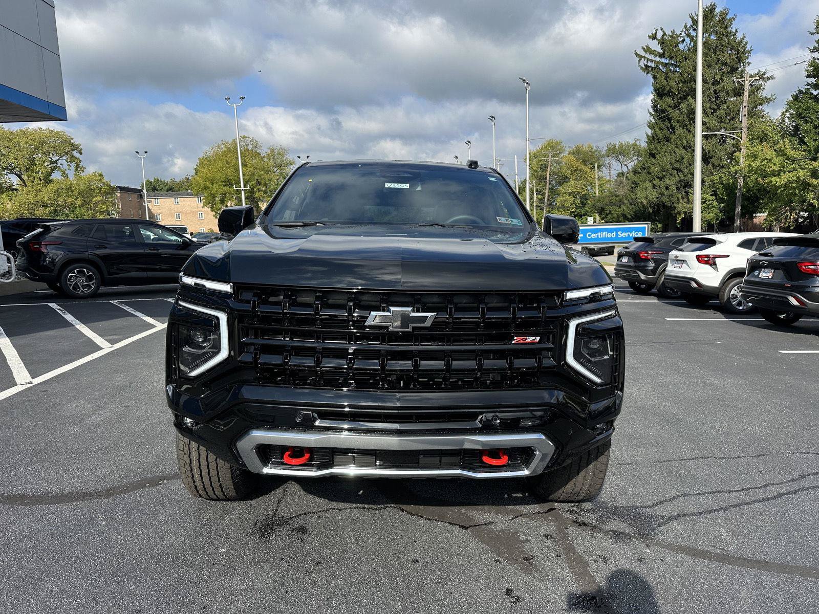 New 2027 Chevrolet Tahoe Z71 w/ Comfort Package AWD/4WD image 2