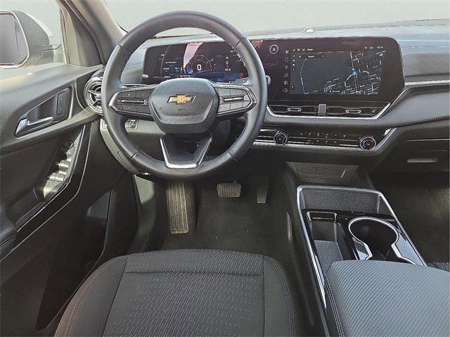 Used 2025 Chevrolet Equinox LT image 12
