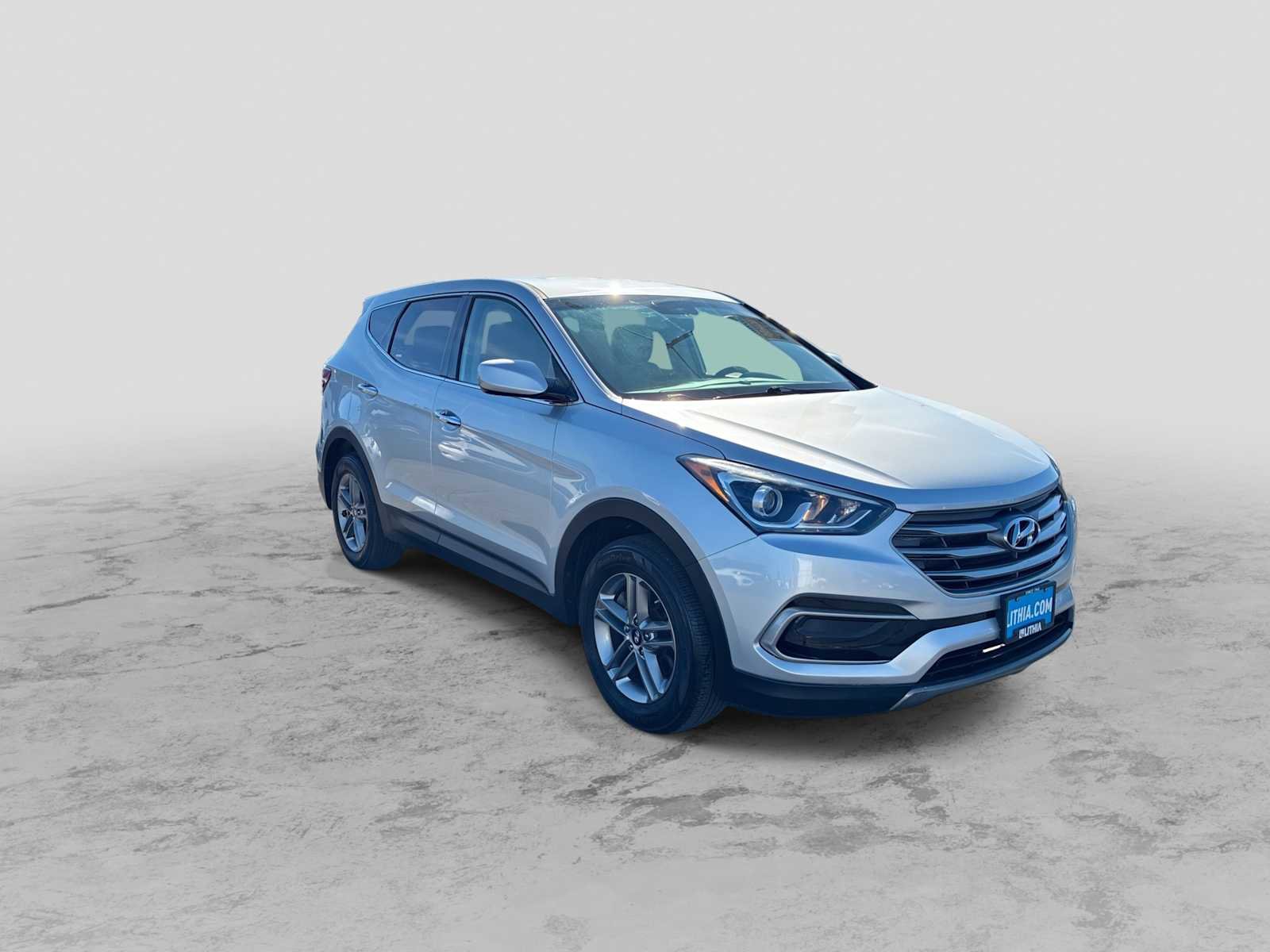Used 2017 Hyundai Santa Fe Sport image 2