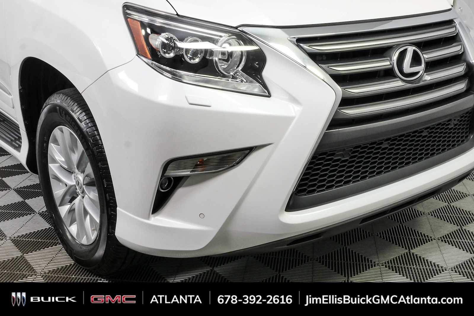 Used 2019 Lexus GX 460 Premium w/ Premium Package AWD/4WD image 37