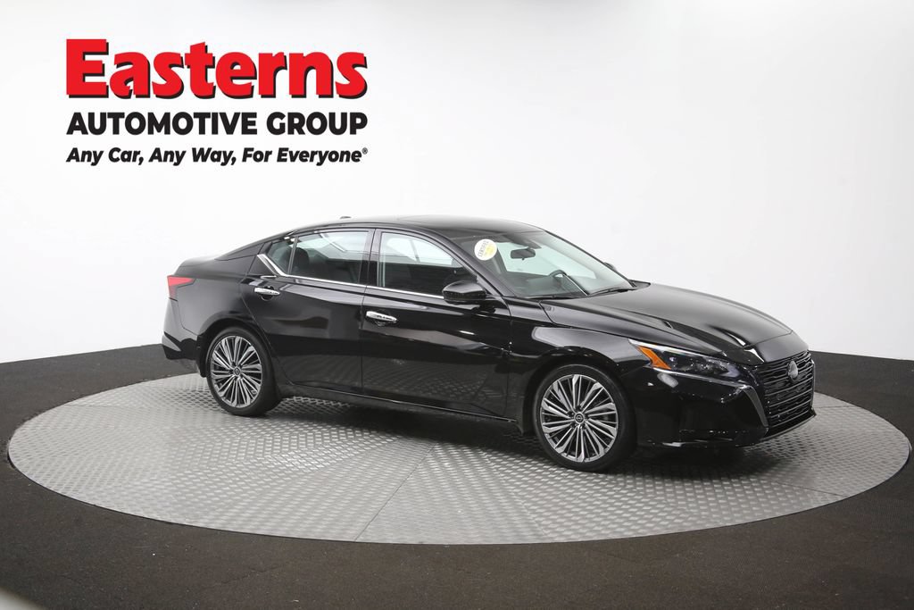 Used 2023 Nissan Altima 2.5 SL FWD image 48