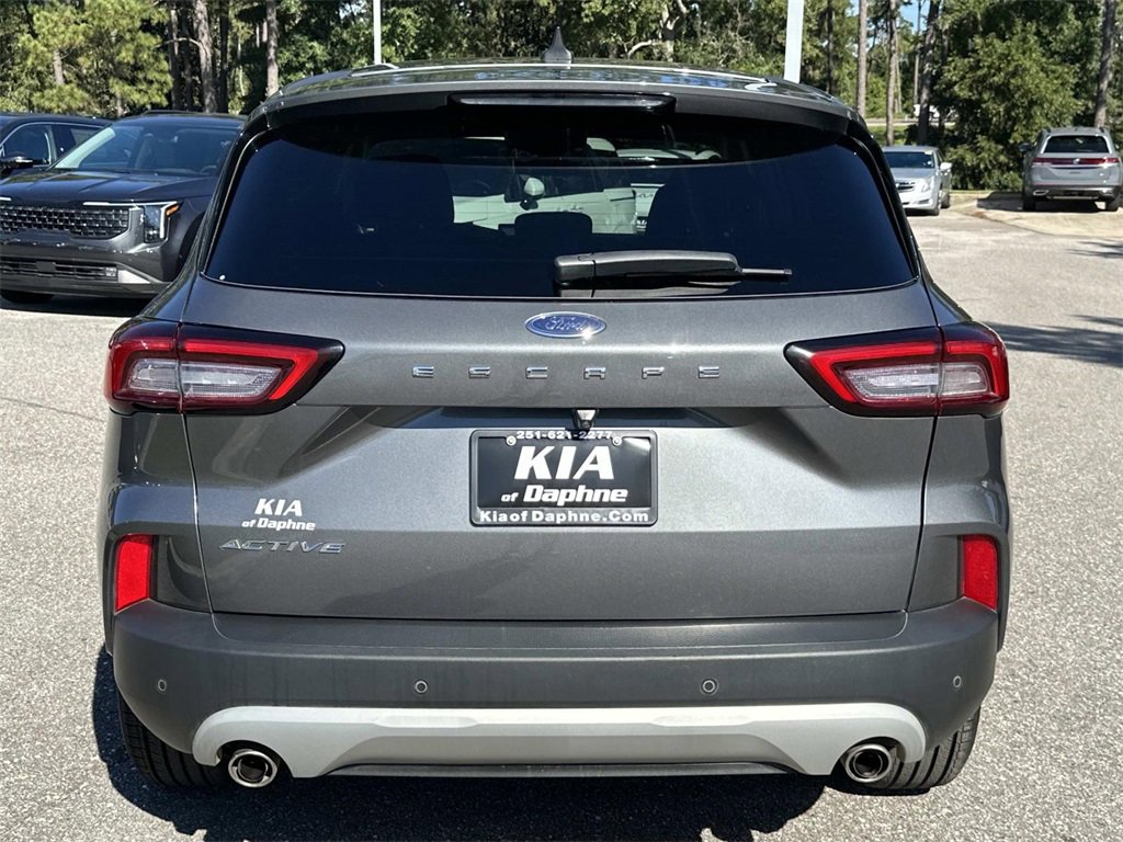 Used 2023 Ford Escape Active w/ Tech Pack #2 image 3