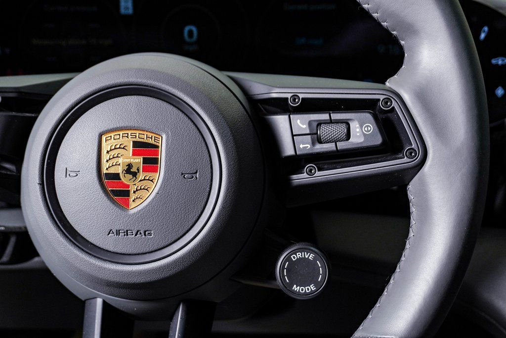 Used 2022 Porsche Taycan 4S image 20