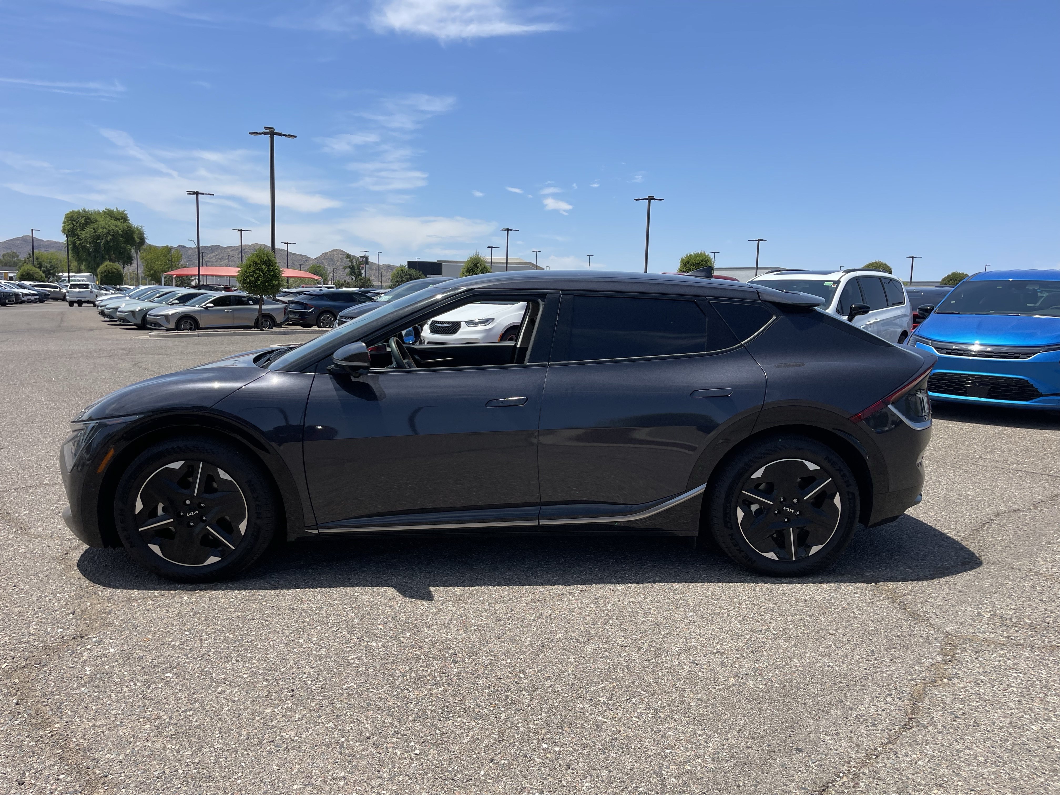 Certified 2025 Kia EV6 Wind RWD image 3
