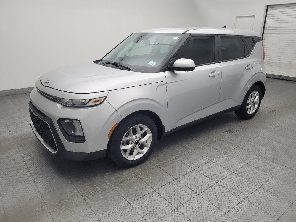 Used 2020 Kia Soul S FWD image 2
