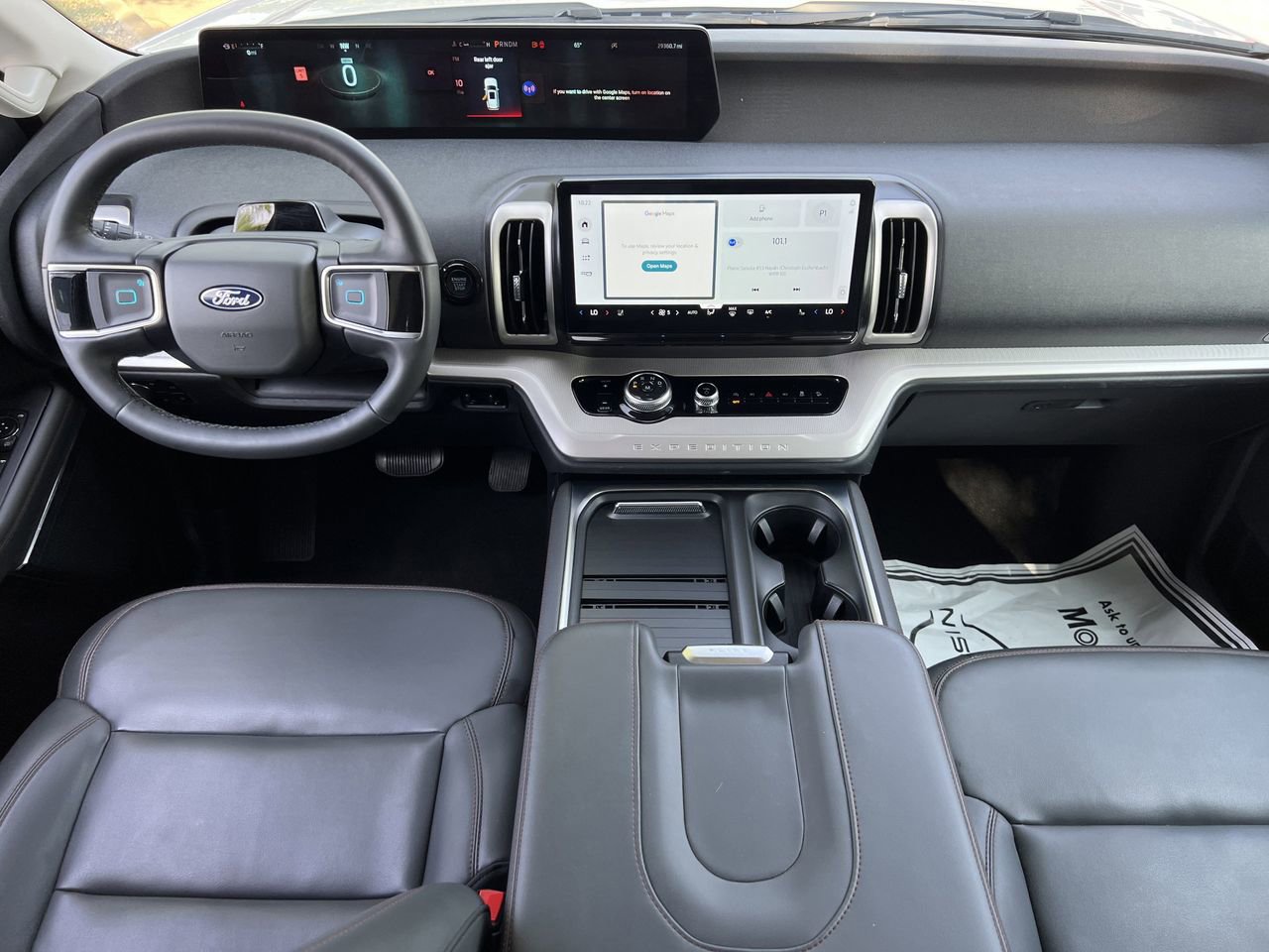 Used 2025 Ford Expedition Active image 8