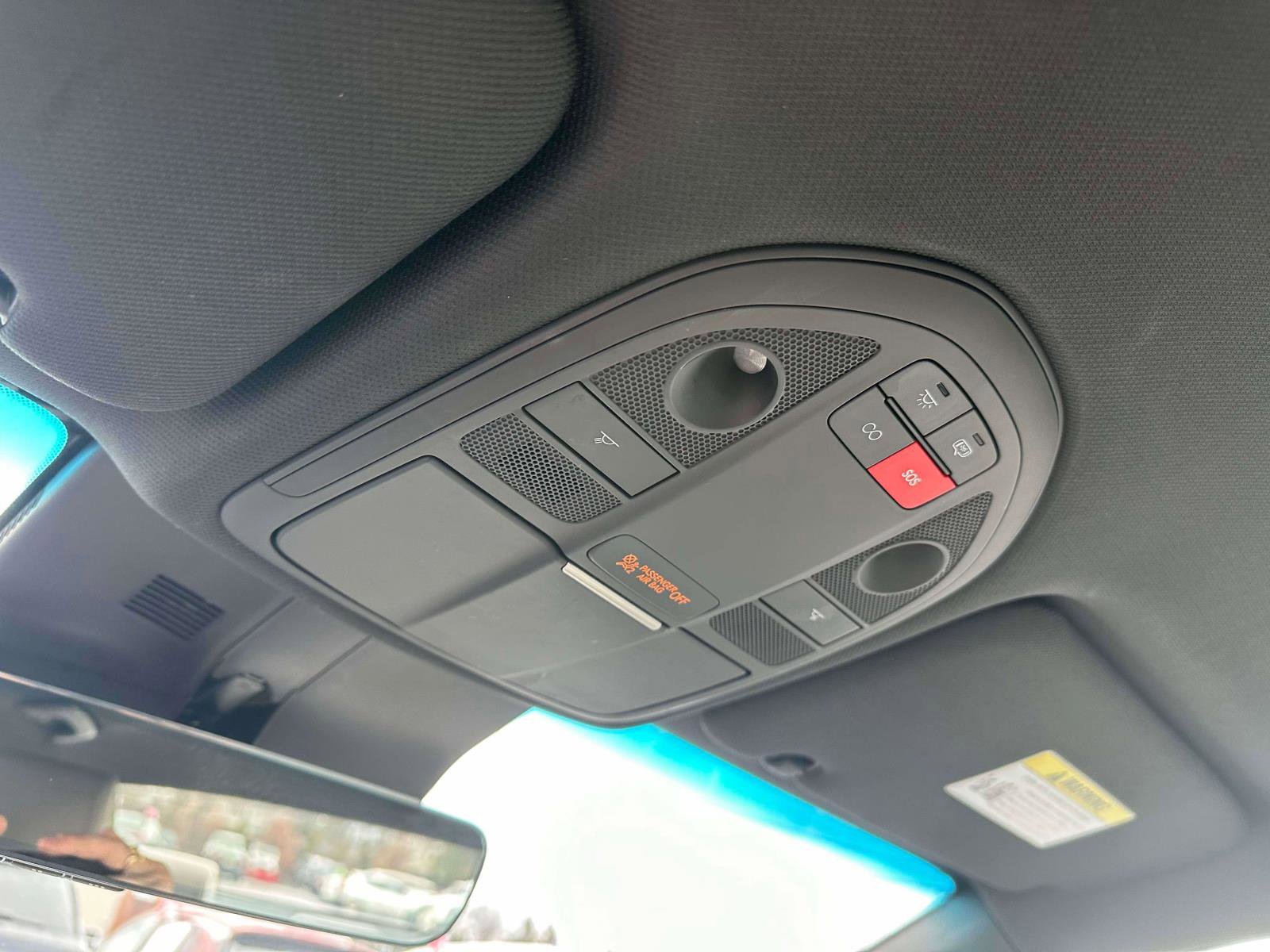 Used 2024 Genesis G70 2.5T image 31