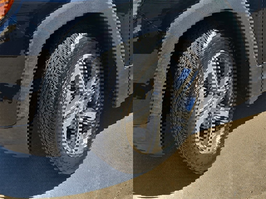 Used 2020 GMC Terrain SLT image 28