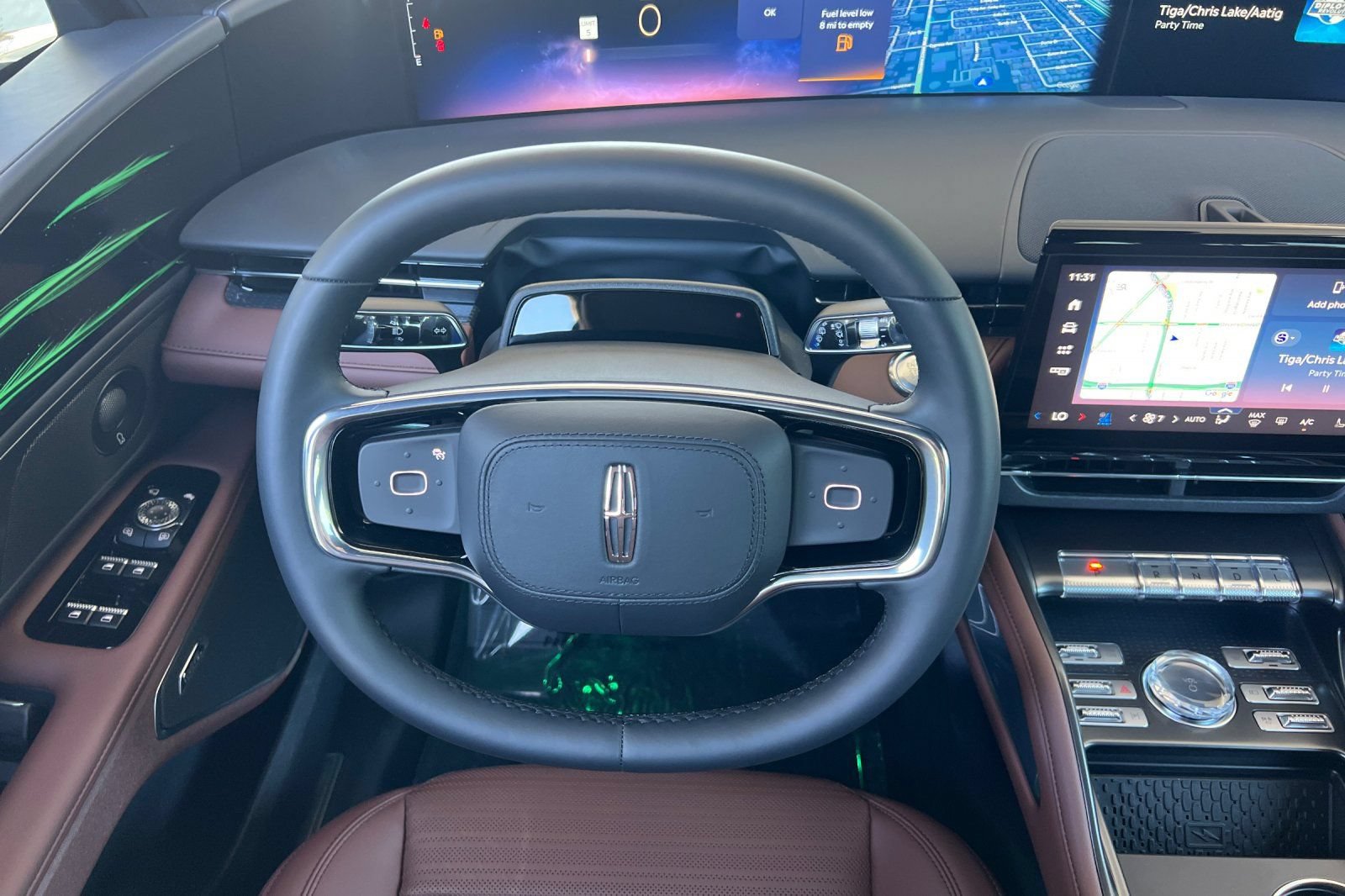 New 2026 Lincoln Nautilus Reserve w/ Jet Appearance Package AWD/4WD image 11