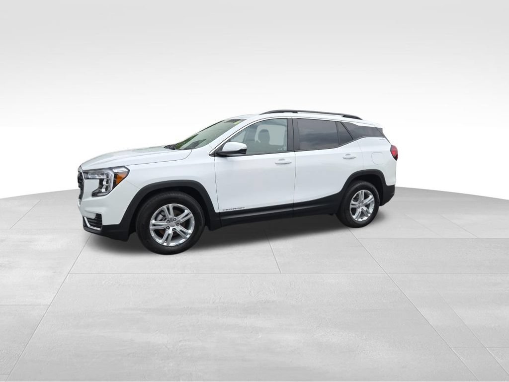 Used 2024 GMC Terrain SLE w/ Driver Convenience Package FWD video 1