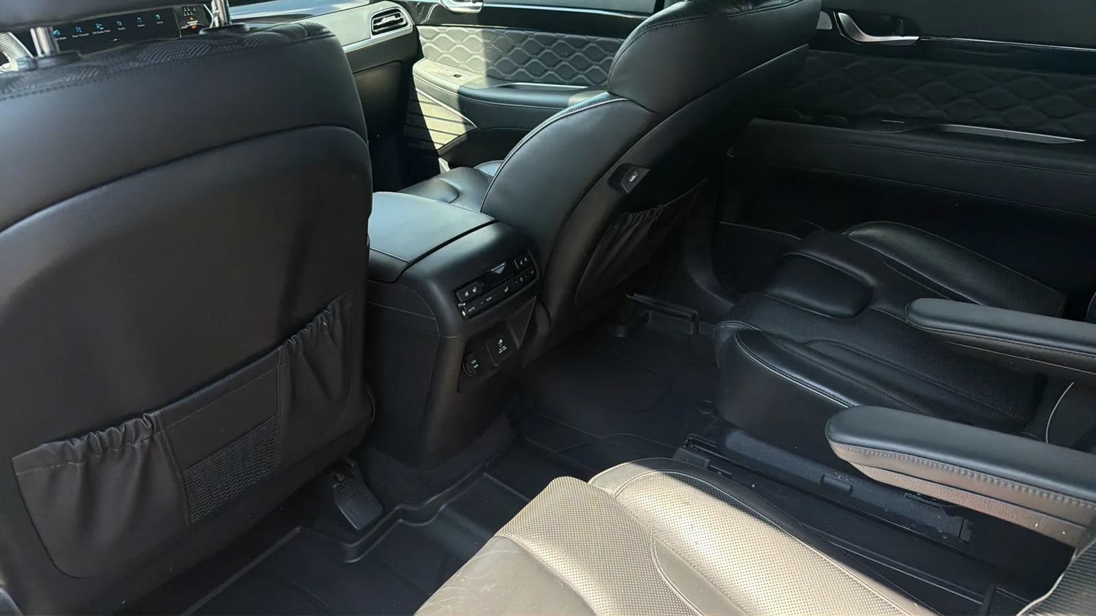 Used 2022 Hyundai Palisade Calligraphy FWD image 19