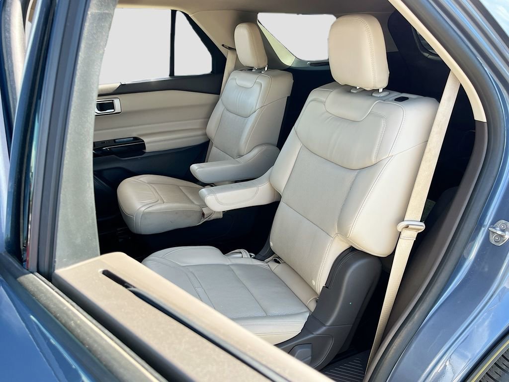 Used 2021 Ford Explorer Platinum w/ Equipment Group 601A image 25