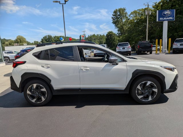 Used 2025 Subaru Crosstrek 2.5i Limited AWD/4WD image 2