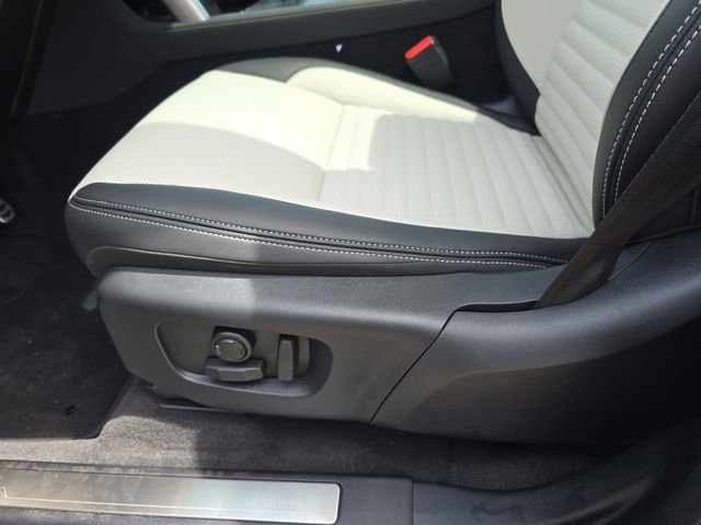 Used 2026 Land Rover Discovery Sport Landmark AWD/4WD image 28