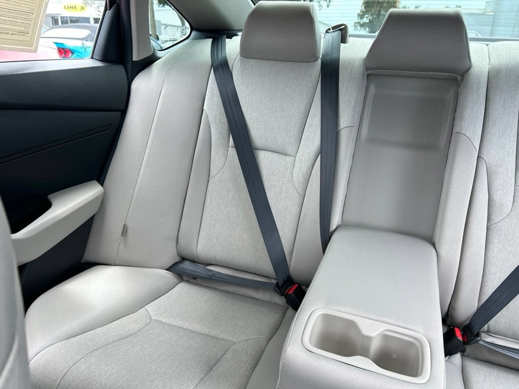 Used 2025 Honda Accord SE image 12