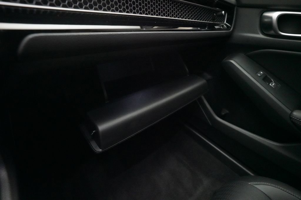 Certified 2024 Honda Civic EX-L image 29