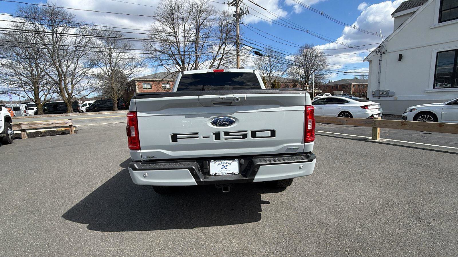 Used 2023 Ford F150 XLT w/ Equipment Group 302A High image 6