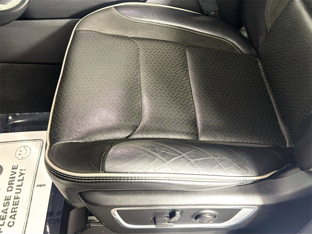 Used 2022 RAM 1500 Laramie image 18