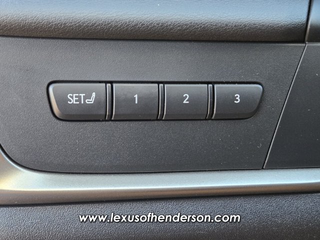 Used 2025 Lexus RZ 300e w/ Accessory Package (Z2) FWD image 27