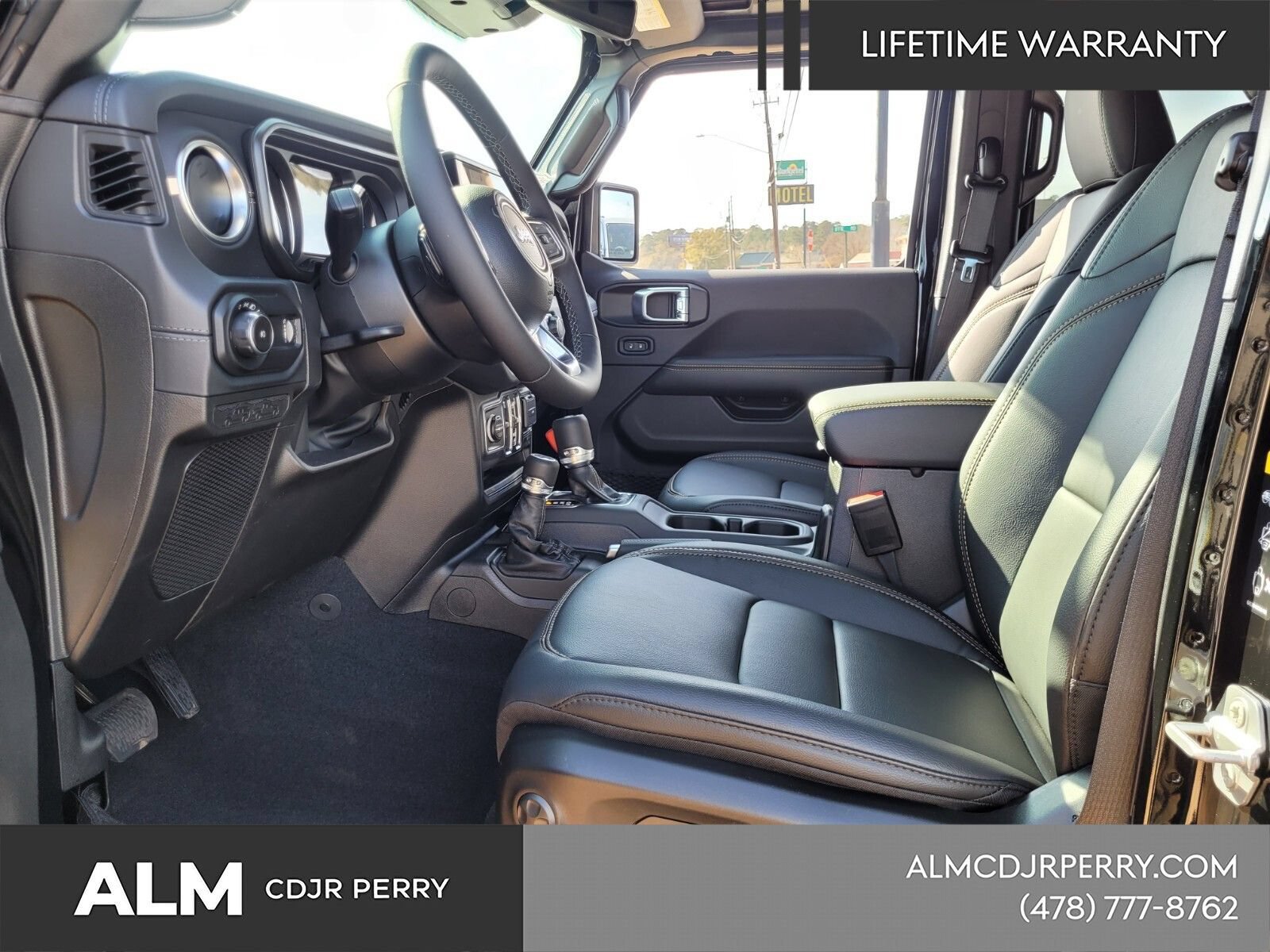 New 2026 Jeep Wrangler Unlimited Sahara AWD/4WD image 3