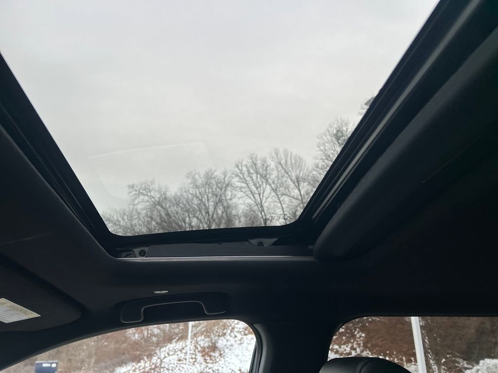 Used 2025 Honda CR-V Sport Touring image 15