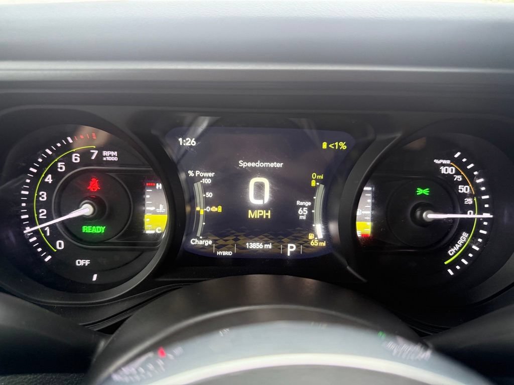 Used 2025 Jeep Wrangler Unlimited Sahara w/ Safety Group AWD/4WD image 22