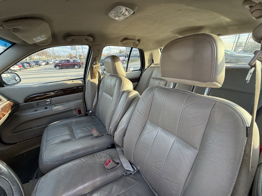 Used 2010 Mercury Grand Marquis LS image 13