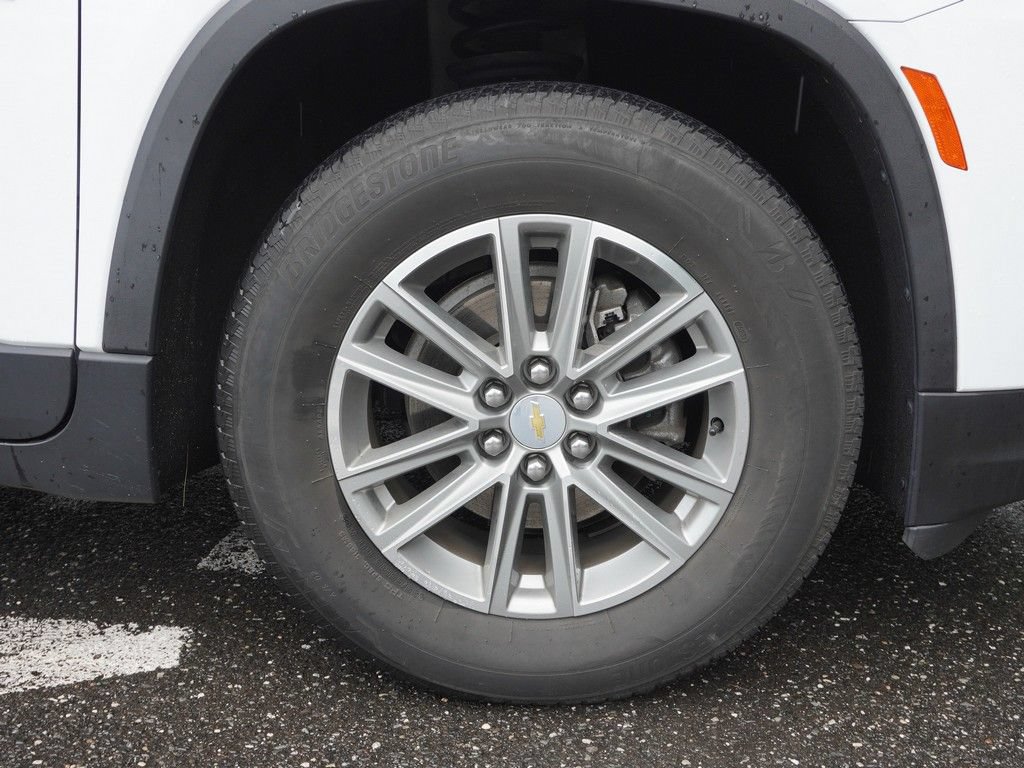 Used 2023 Chevrolet Traverse LT AWD/4WD image 21