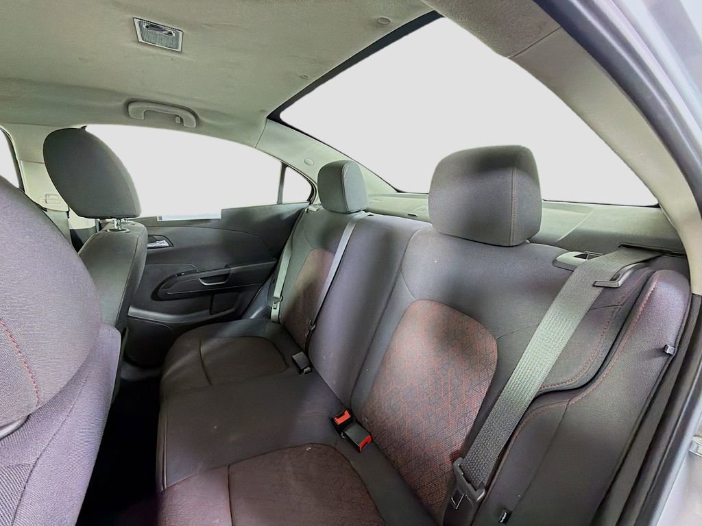 Used 2020 Chevrolet Sonic LT w/ Convenience Package image 22