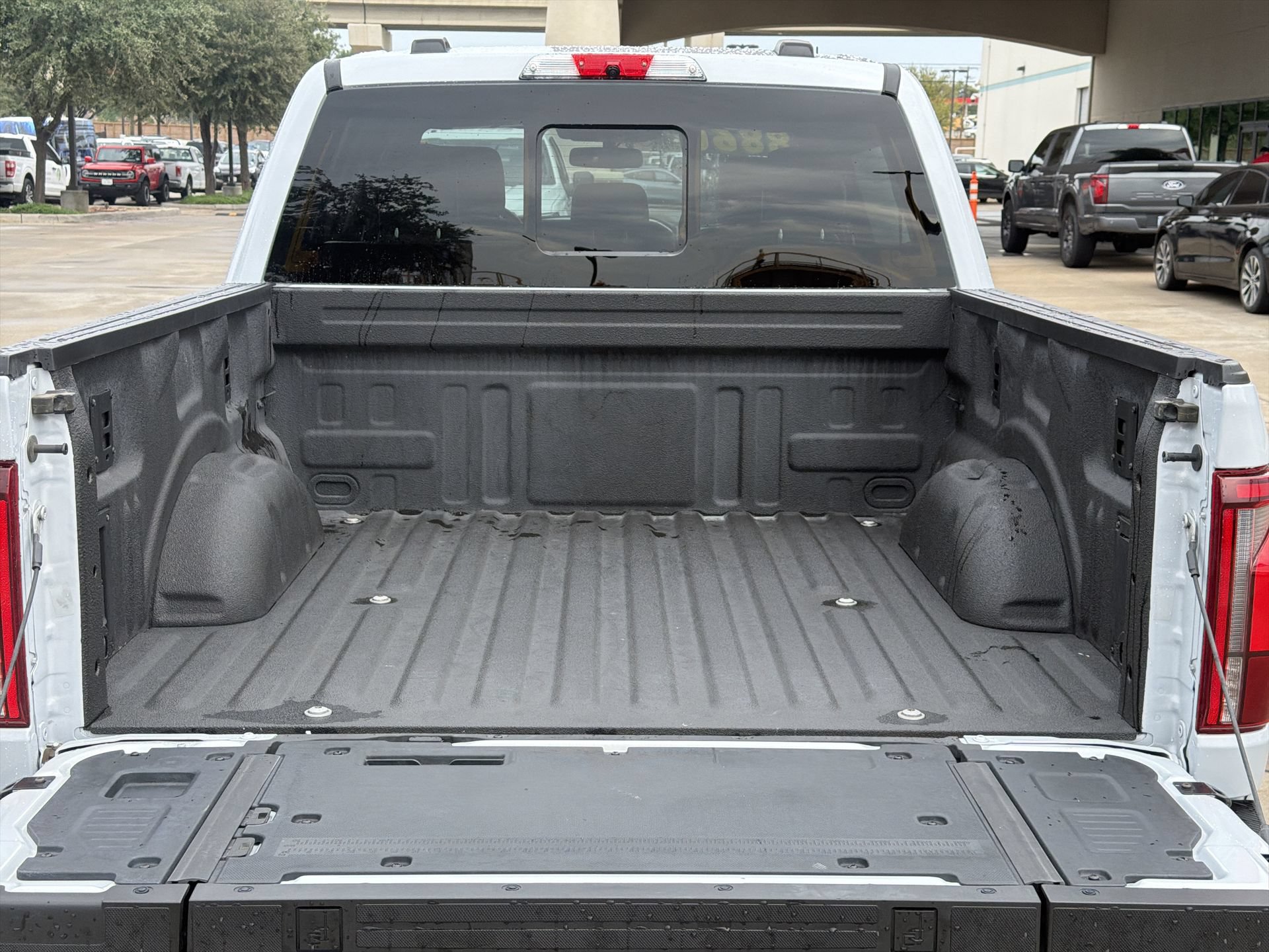 Used 2025 Ford F150 Platinum w/ Equipment Group 702A High AWD/4WD image 24