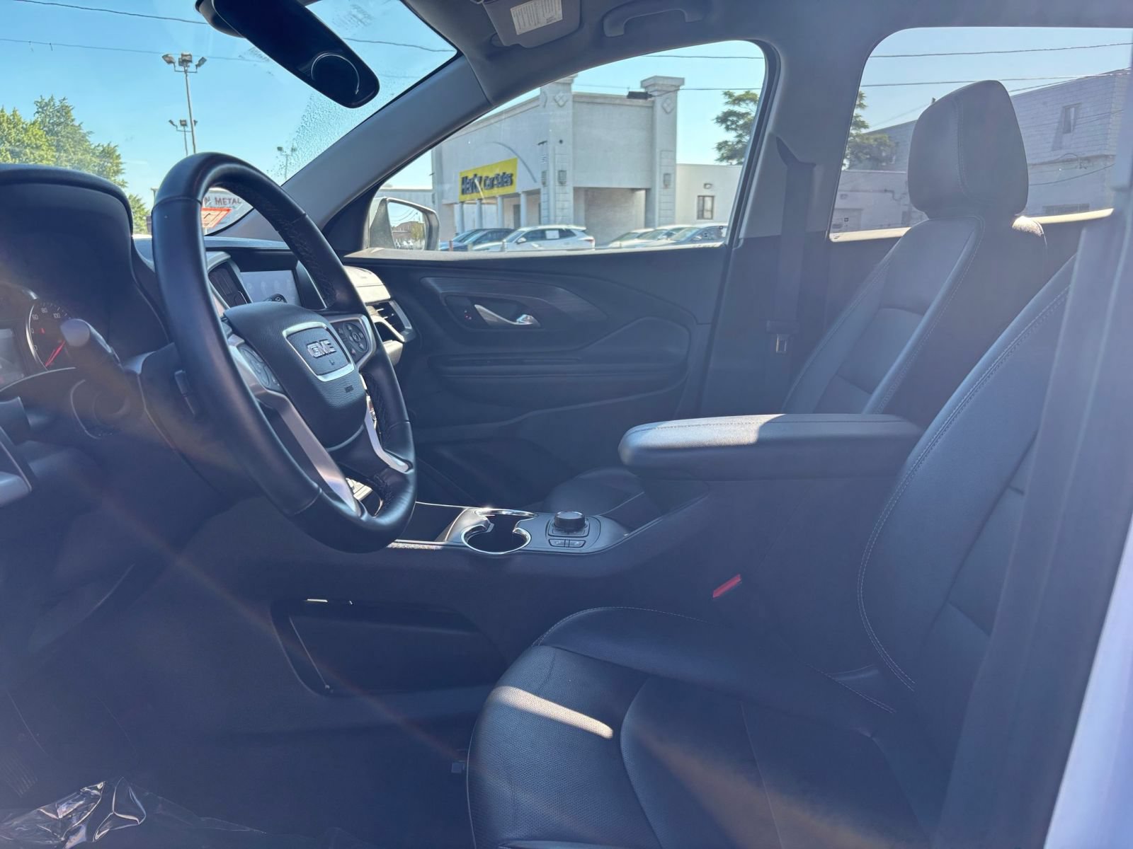 Used 2024 GMC Terrain SLT AWD/4WD image 25
