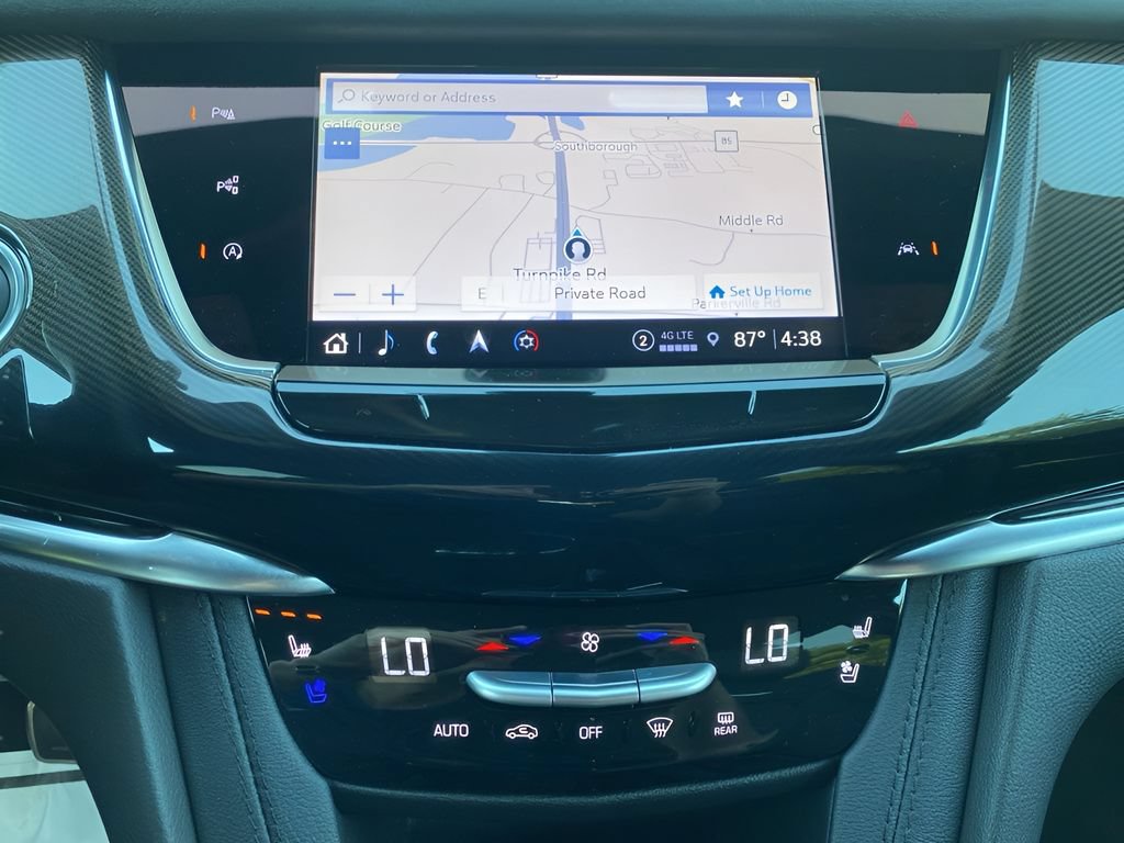 Used 2025 Cadillac XT6 Sport w/ Platinum Package AWD/4WD image 24