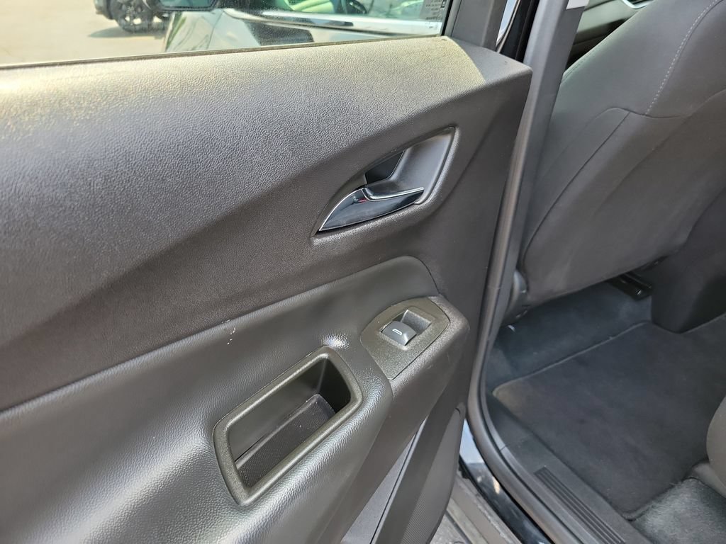 Used 2024 Chevrolet Equinox LT AWD/4WD image 18