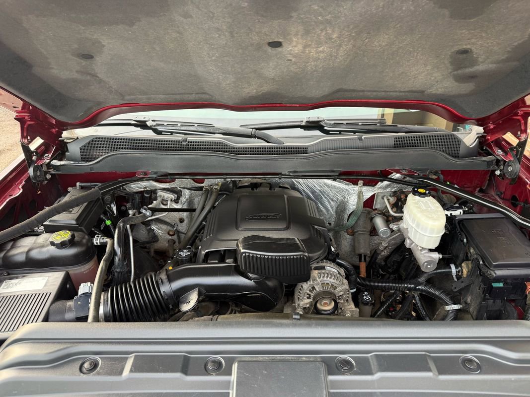 Used 2015 Chevrolet Silverado 2500 LT w/ LT Convenience Package image 8