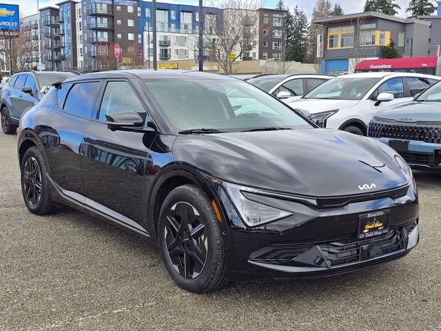 New 2025 Kia EV6 Wind image 7