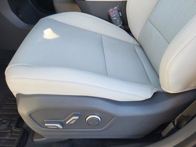 New 2026 Hyundai Santa Fe SEL AWD/4WD image 28