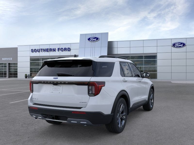 New 2026 Ford Explorer Active w/ Active Comfort Package AWD/4WD image 9