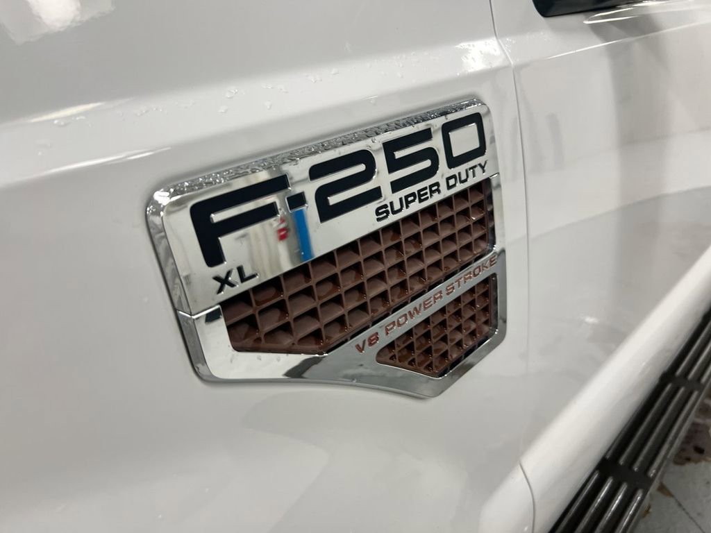 Used 2010 Ford F250 XL image 25