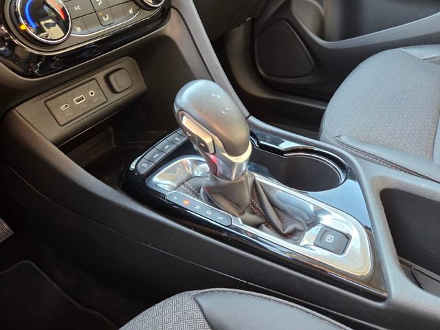 Used 2023 Buick Encore GX Preferred w/ Cold Weather Comfort Package AWD/4WD image 32