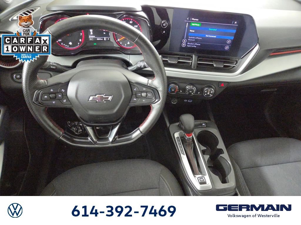 Used 2025 Chevrolet Trax RS w/ Driver Confidence Package image 17
